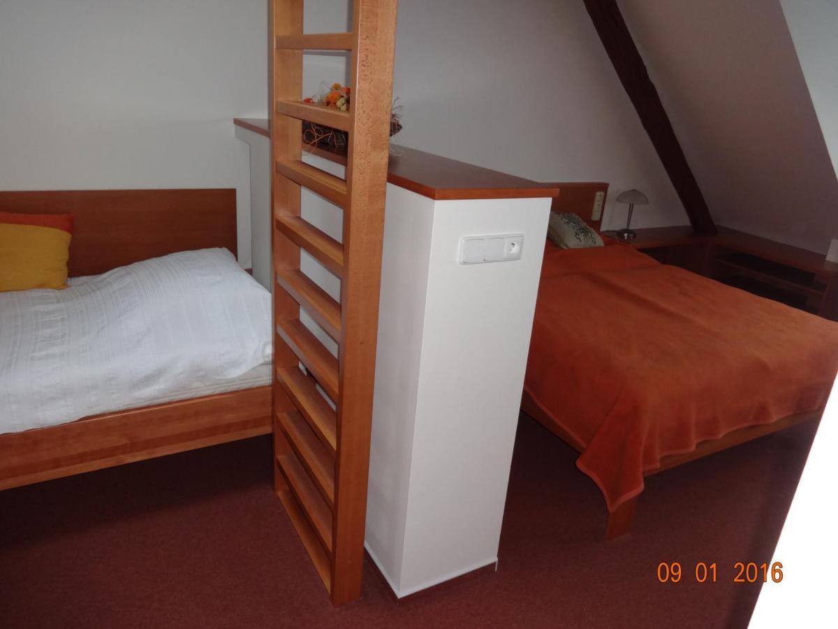 Apartmanovy Dum Bobruvka Ngoại thất bức ảnh